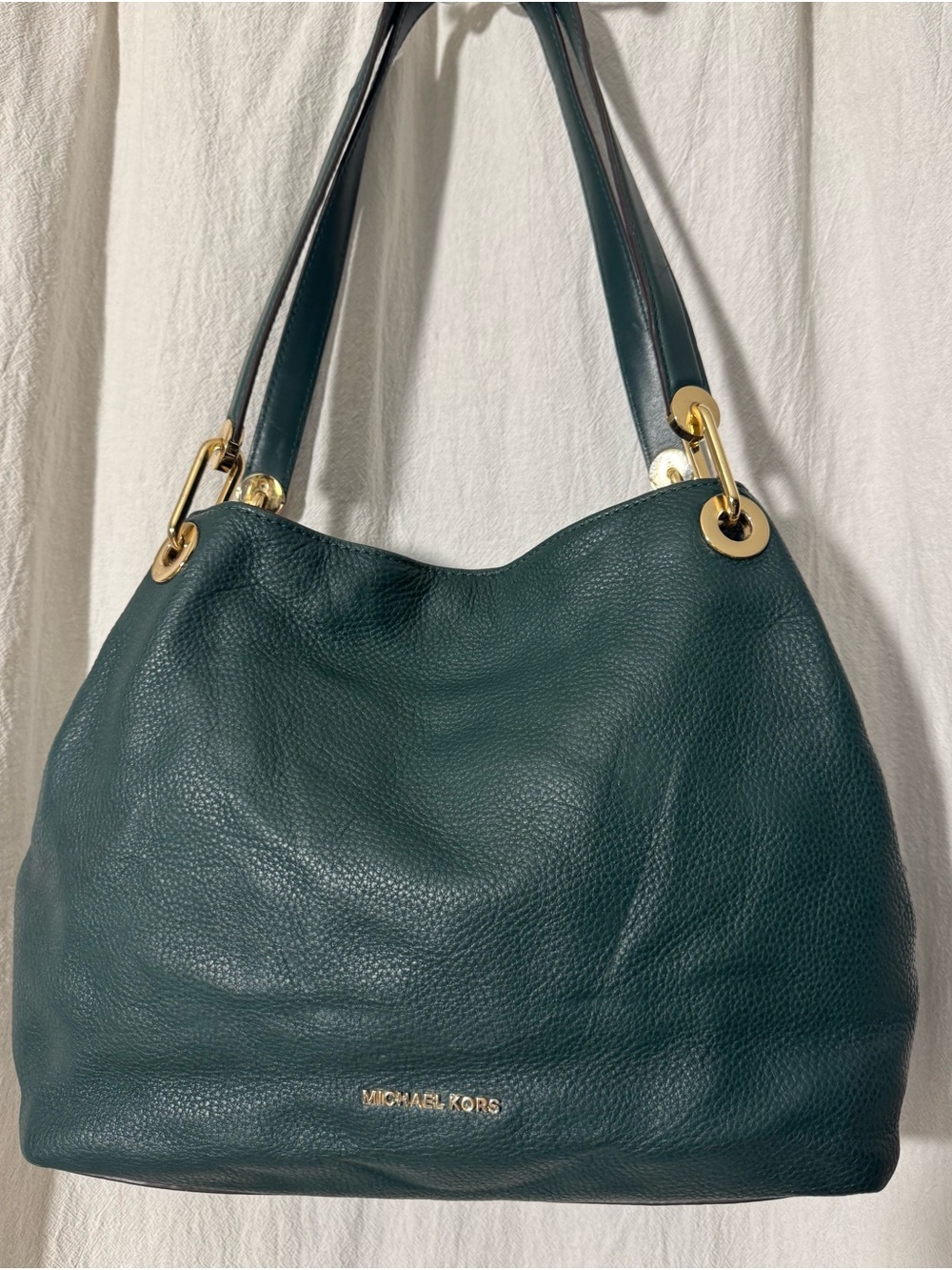 MICHAEL Michael Kors Raven Large Shoulder Tote gold hardware Pebble leather
